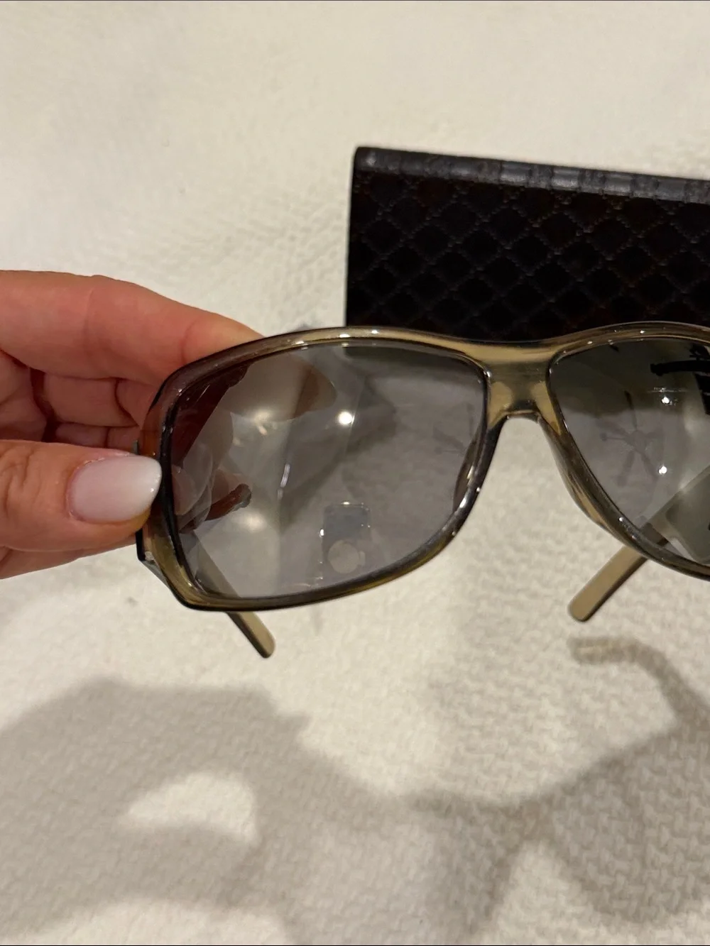 Gucci Brown Gradient Lens Oversized Sunglasses with Logo Case